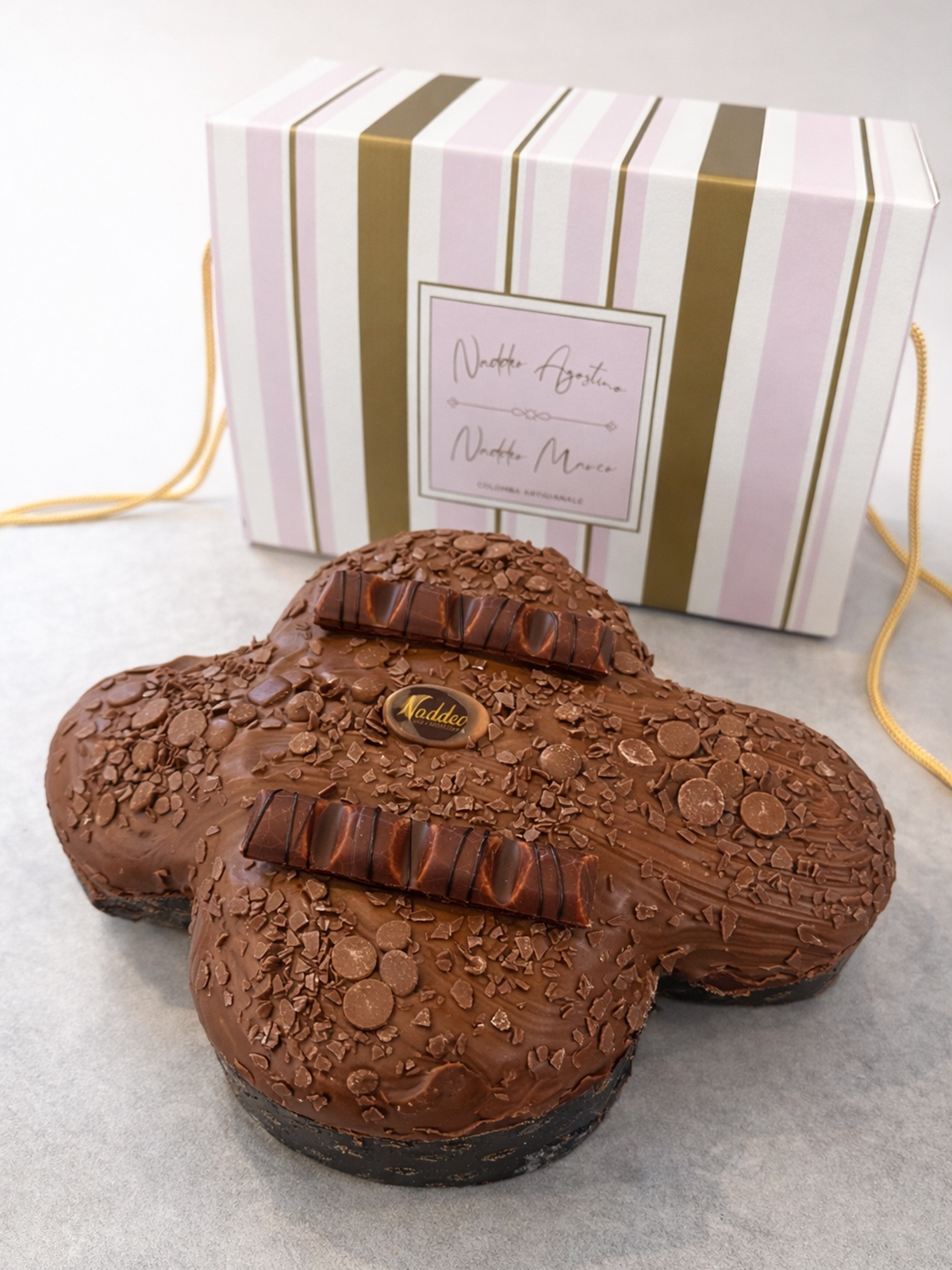 Colomba Artigianale Kinder Bueno – Pasticceria Naddeo